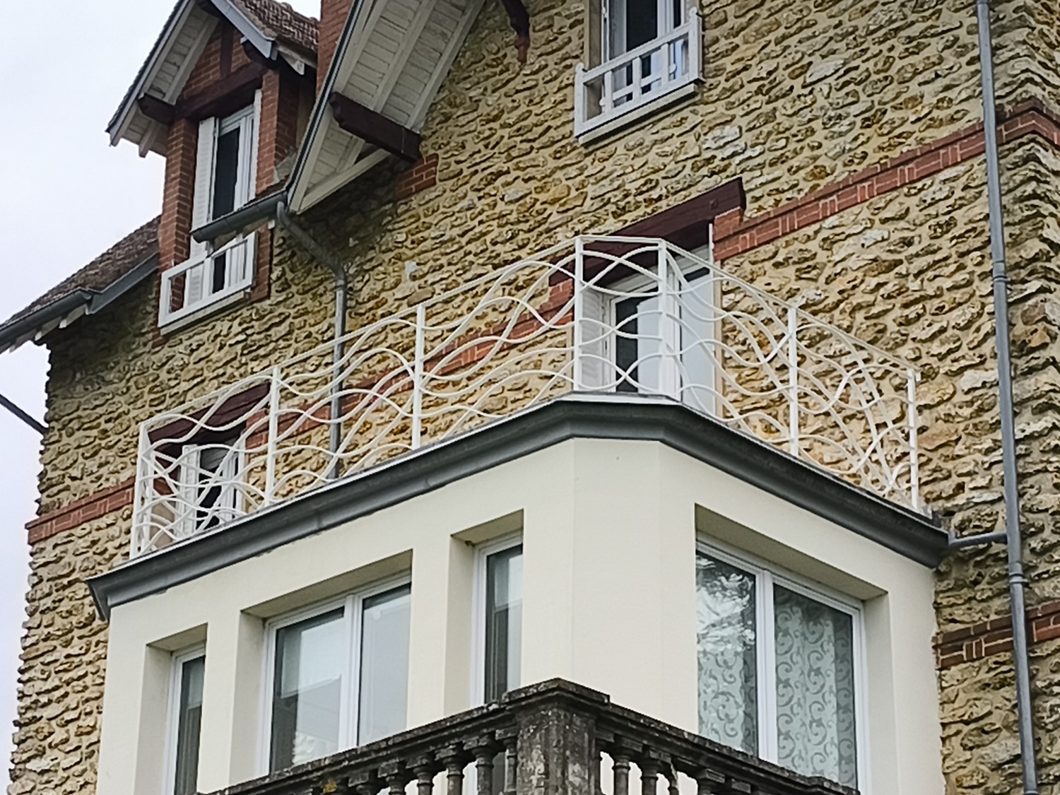 Garde Corps En Vague Design N°3 (Mazmanian)